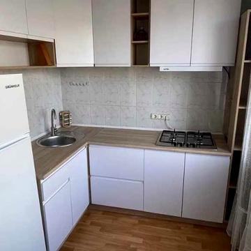 Продам 2к квартиру! Метро научная! Космическая! 52м! (88275)