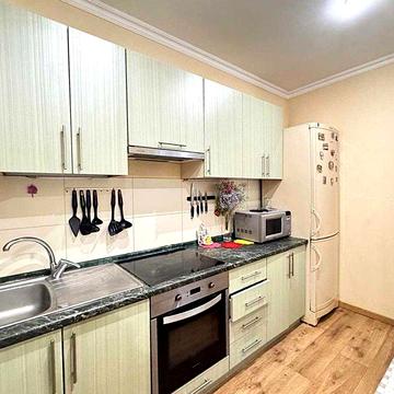 ЖК Акварелі, Лесі Українки 74-В затишна 1к квартира, Вишневе
