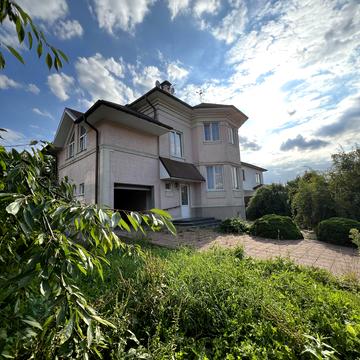 Помаранчева вул., 6