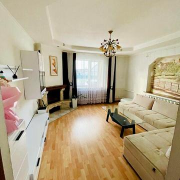 Продаж 4к Дім Сорочинська вулиця