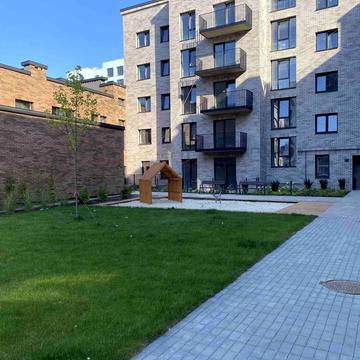 Краківська, 6/2
