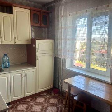 3-к Харківське шосе 170, Метро Бориспільська