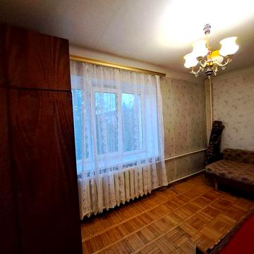Харківське шосе 7, поруч Дарницька площа