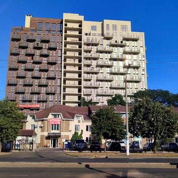 Здам в Одесі 3х Таїрова сквер Футболу