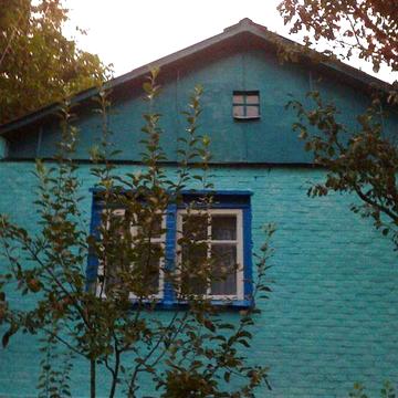Будинок в селі Охтирського району.