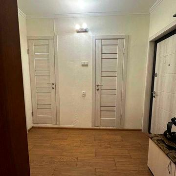 Продам 1-х кімн. кв-ру.,Теремки-2,вул. Ю.Смолича 6-А,(53500 у.е.):