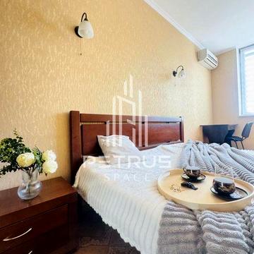Продаж 2-к Квартира  77,5 м2 метро Осокорки