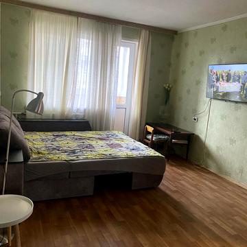 Маршала Рокосовського просп., 10