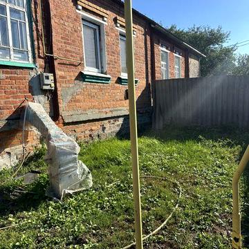Продам 1/2 част. будинку у с. Коротич