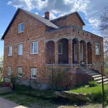 Продажа Житлового будинка  327 кв.м в м. Чернівцях + Київ