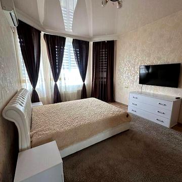 Довгострокова оренда 18к Квартира Академіка Заболотного вулиця