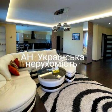 Довгострокова оренда 2к Квартира Сонячна Набережна (Малиновського Маршала) вулиця