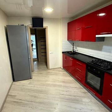 Оренда житла, 4-ох кімнатна квартира на Героїв Десантників (Богунія)