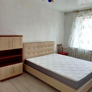 Продам 2-х кім.квартиру,м.Дорогожи ,вул.О.Телігі 21-А