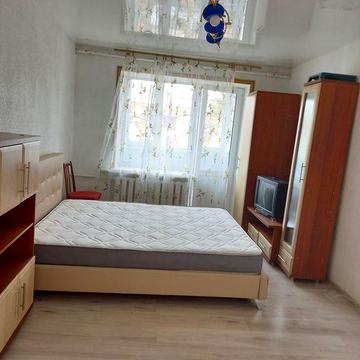 Продам 2-х кім.квартиру,м.Дорогожи ,вул.О.Телігі 21-А
