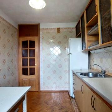 Драгоманова вул., 5