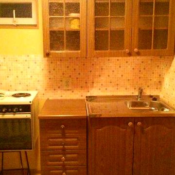 Сдам 1 комн.кв. на Паустовского в частном доме, 1\2, все удобства,