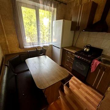 Продам 2к квартиру на автотехнікумі (вул.Едуарда Фукса)