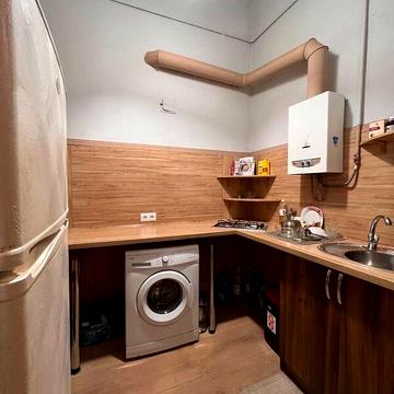 Довгострокова оренда 1к Квартира Кобилянська вулиця