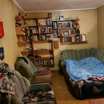 Богдана Хмельницького вул., 61