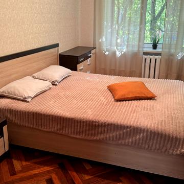 Саперне Поле вул., 28