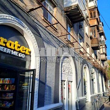 Продам 3-х кімнатну квартиру 73 м2 Сталінка  Лукянівка Шевченківський
