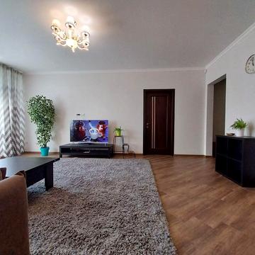 Дмитра Луценка вул. (Крейсера "Аврора"), 6