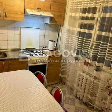 3 кім квартира, пр-т Тичини 3, 60м кв, 65000$