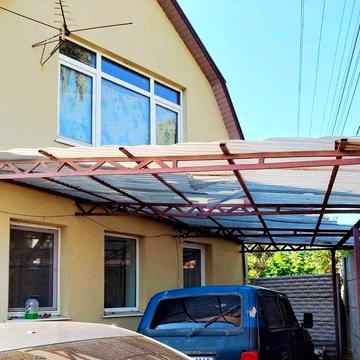 Продам добротний 2-поверховий будинок у Малій Данилівці