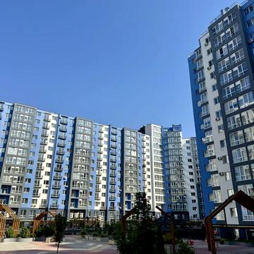 Продаж просторої 2к квартири в центрі міста