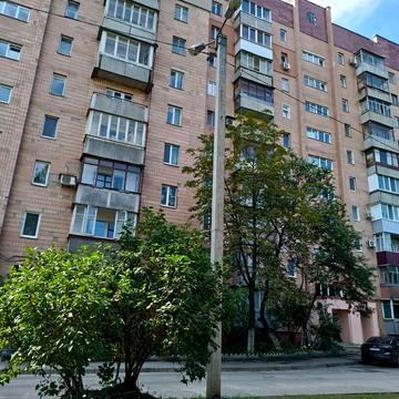 Миколи Бажана вул. (Кривомазова), 8