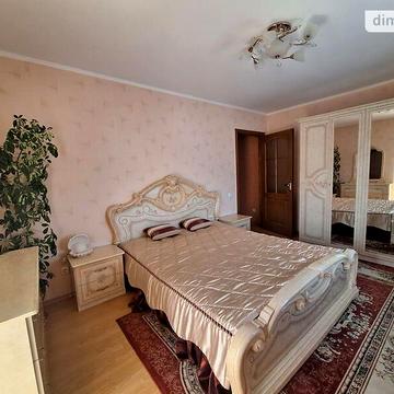 Довгострокова оренда 3к Квартира Лялі Ратушної вулиця