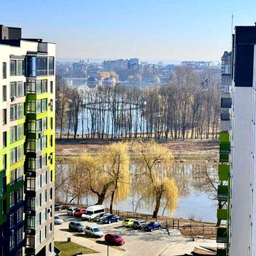 Двокімнатна квартира біля Озера. Зданий будинок. Готова до ремонту