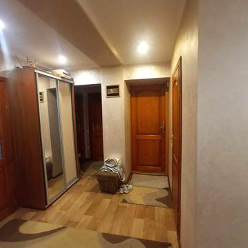 Здається  в оренду 3-х кім. квартира біля ТЦ Дастор