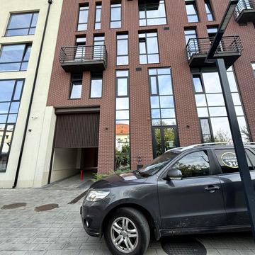 Газова вул., 7