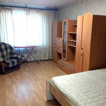 Липківського (Урицкого), буд. 24, 3х.к, розд., м. Вокзальна 9хв.пішки