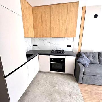 Дизайнерська євро2кімнатна квартира! Заходь і живи! Гардероб!