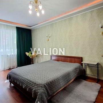 Продаж 1 кім. квартири, ремонт, Харківське Шосе 160а, метро Харківська