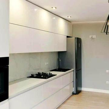 Гетьмана Петра Дорошенка вул., 22б