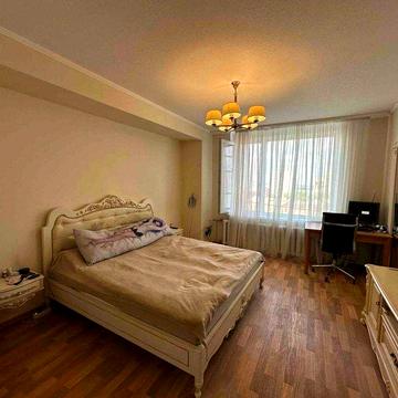 Продам видовую 2к квартиру в центре на ул. Владимира Вернадского 1!