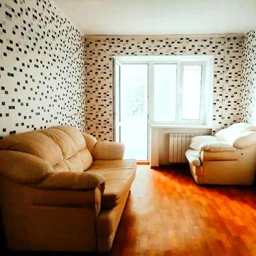 G9 Продам 1-кімнатну квартиру з ремонтом біля метро  Ботанічний сад