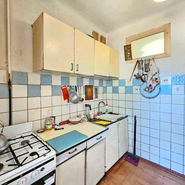 Продаж хорошої 2к квартири! Проспект Науки 74