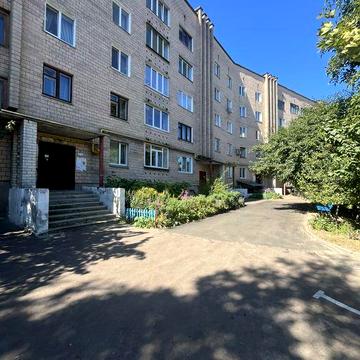 Продаж видовоі 1-кім квартири