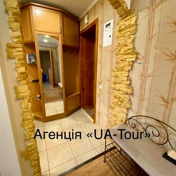 Продам 2 кім.кв.