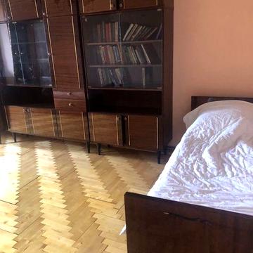 Квартира на тривалий термін