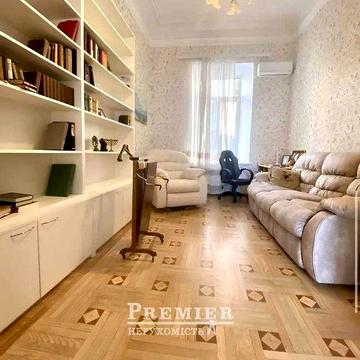 Неймовірна 3 кімнатна квартира в Бельгійці біля Парку та моря