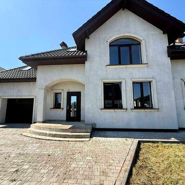 Продаж нового будинку в Рівному