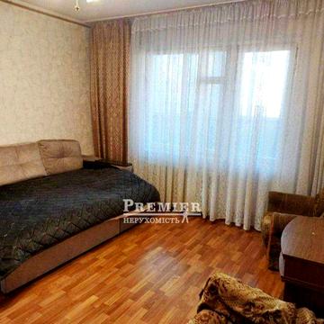 Продам 1 кімнатну квартиру на Добровольського.