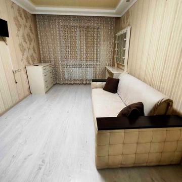 Продаж 1к квартири з ремонтом + кладова в подарунок