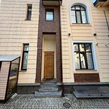 Стильна 3 кім. квартира в Австрійському люксі  з власною сауною
